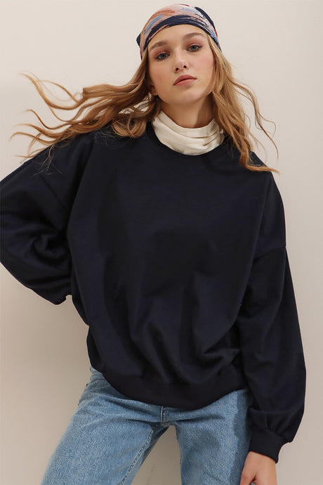 Women's Stone Crew Neck Oversize Basic Sweatshirt Alc-669-001