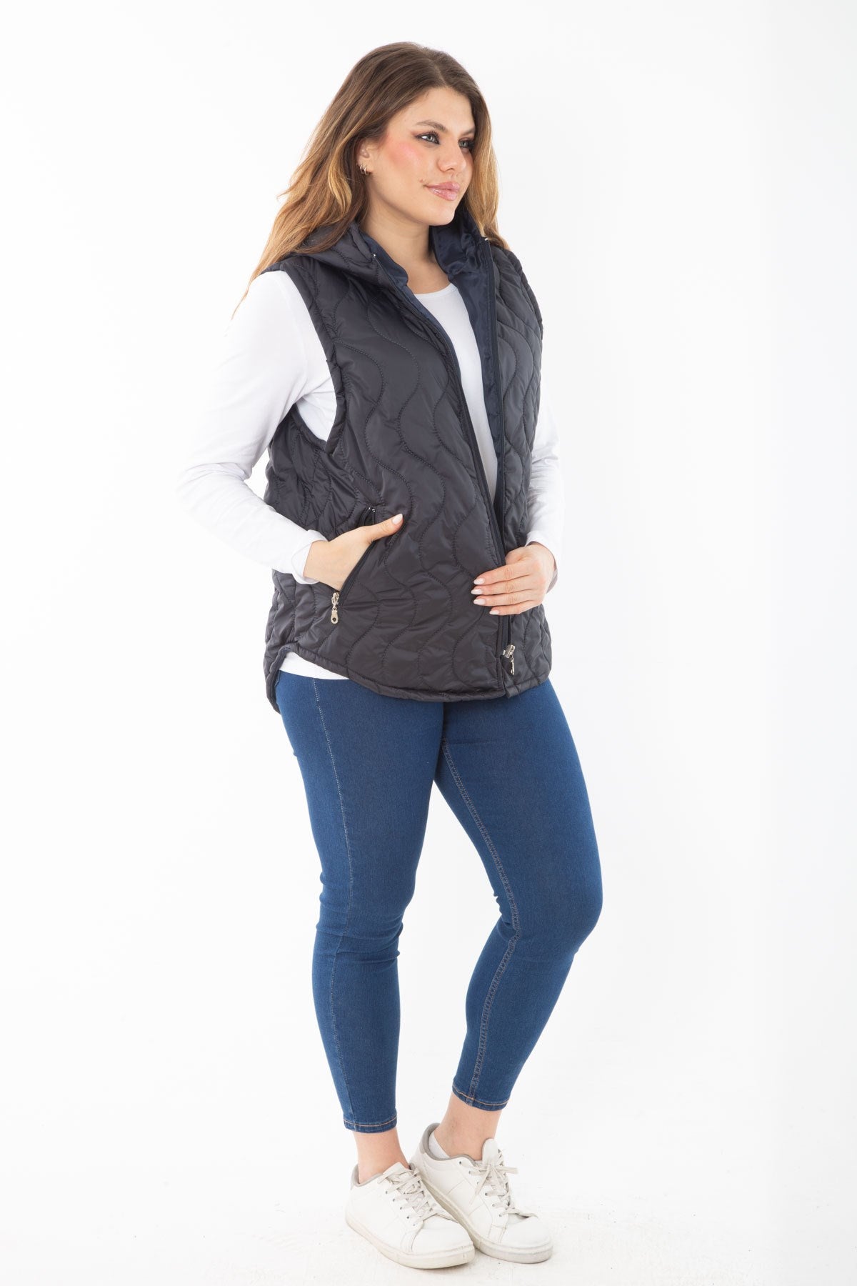 Women's Plus Size Black Front And Pocket Zipper Hooded Lined Quilted Vest 65n37282