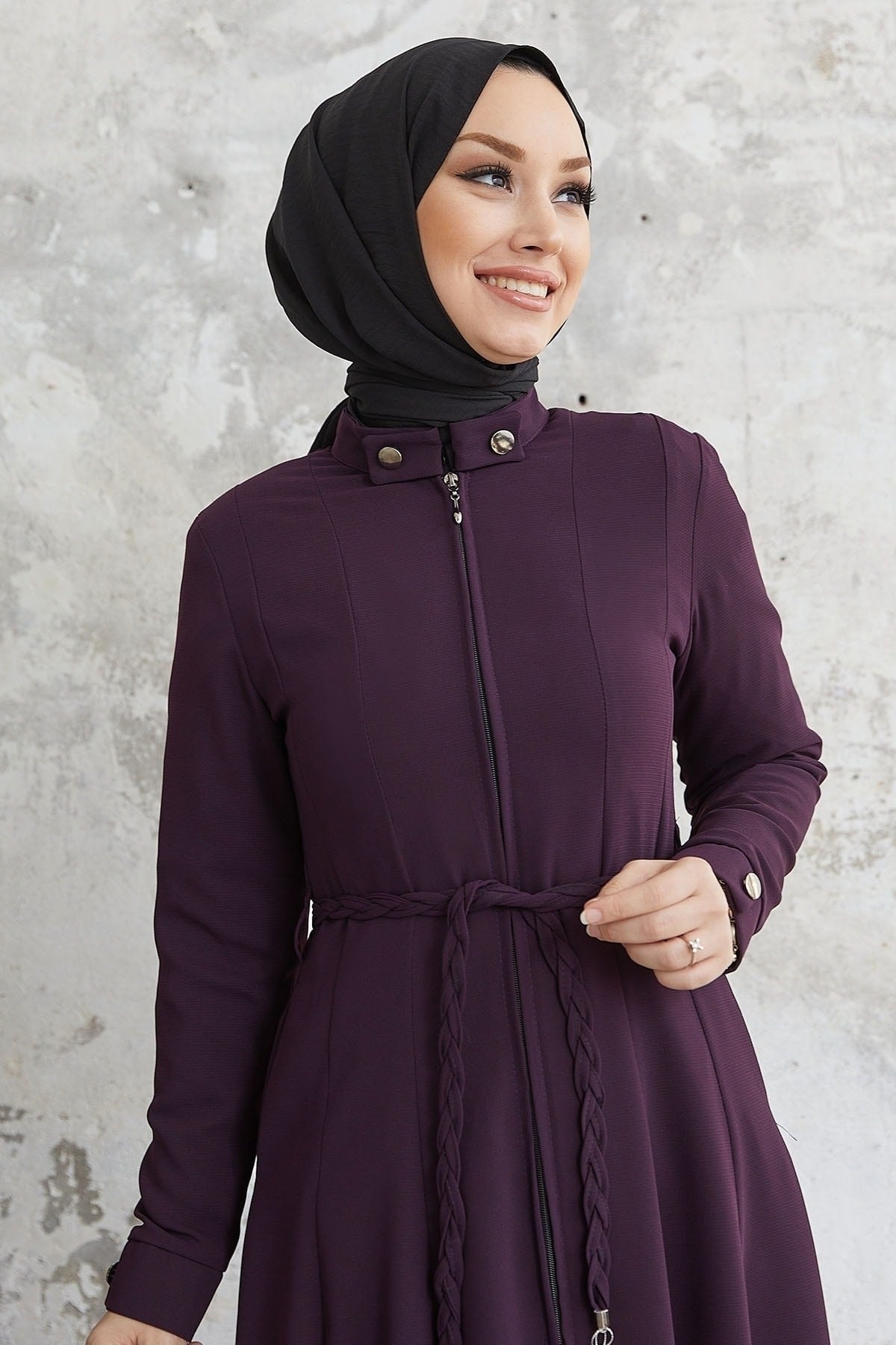 Velvet Collar Button Belt Knitted Abaya - Plum Ms00tz7001