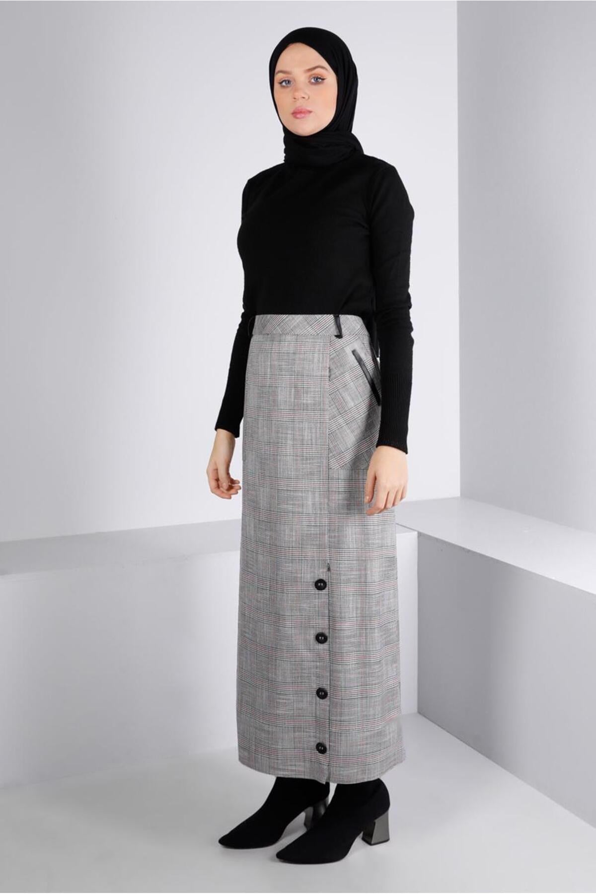 Women's Black (black-beige) Plaid Pattern Skirt T 60333 23ketktr60333