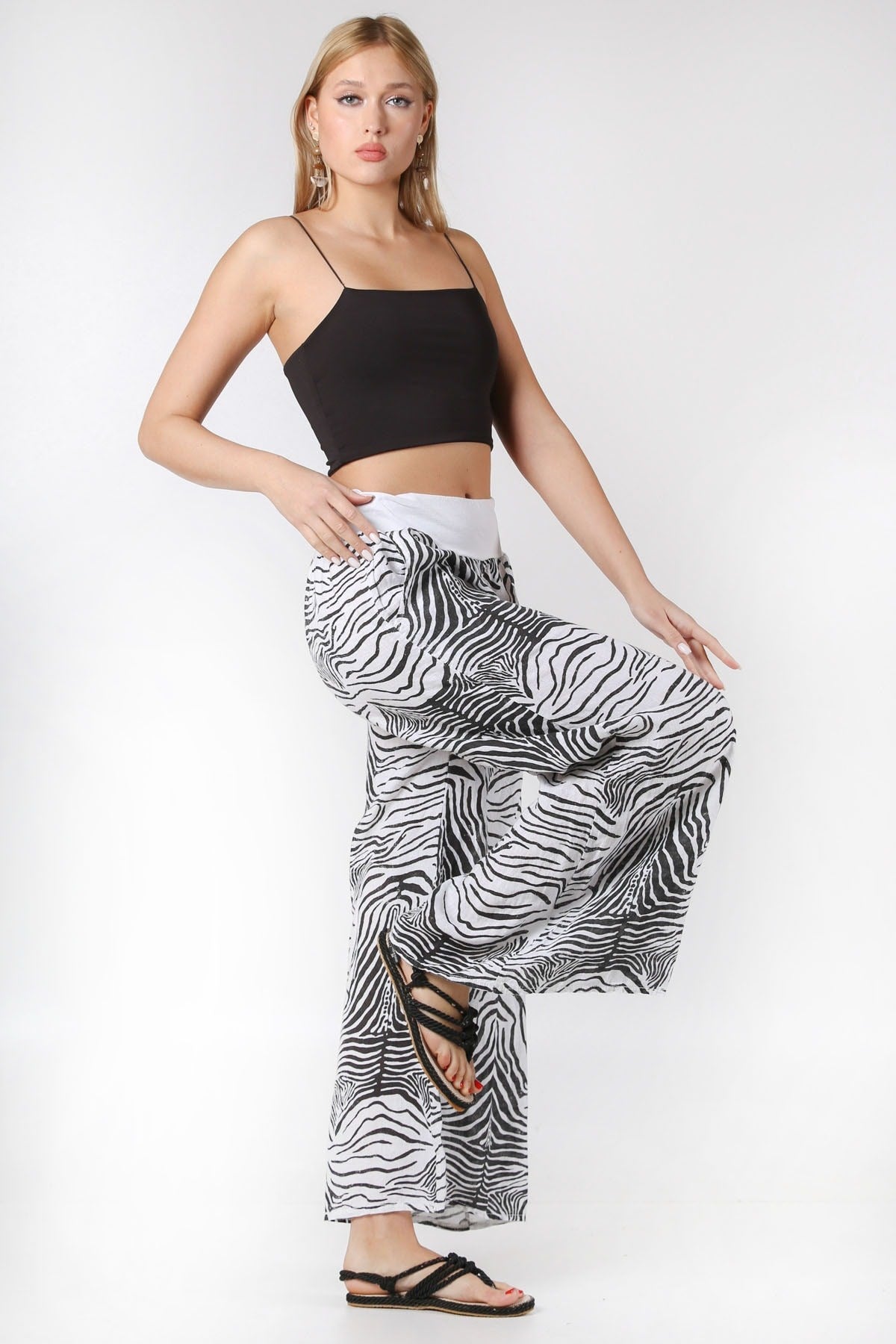 Italian Black And White Zebra Pattern Elastic Waist Linen. Woven Pants M10060000pn98340