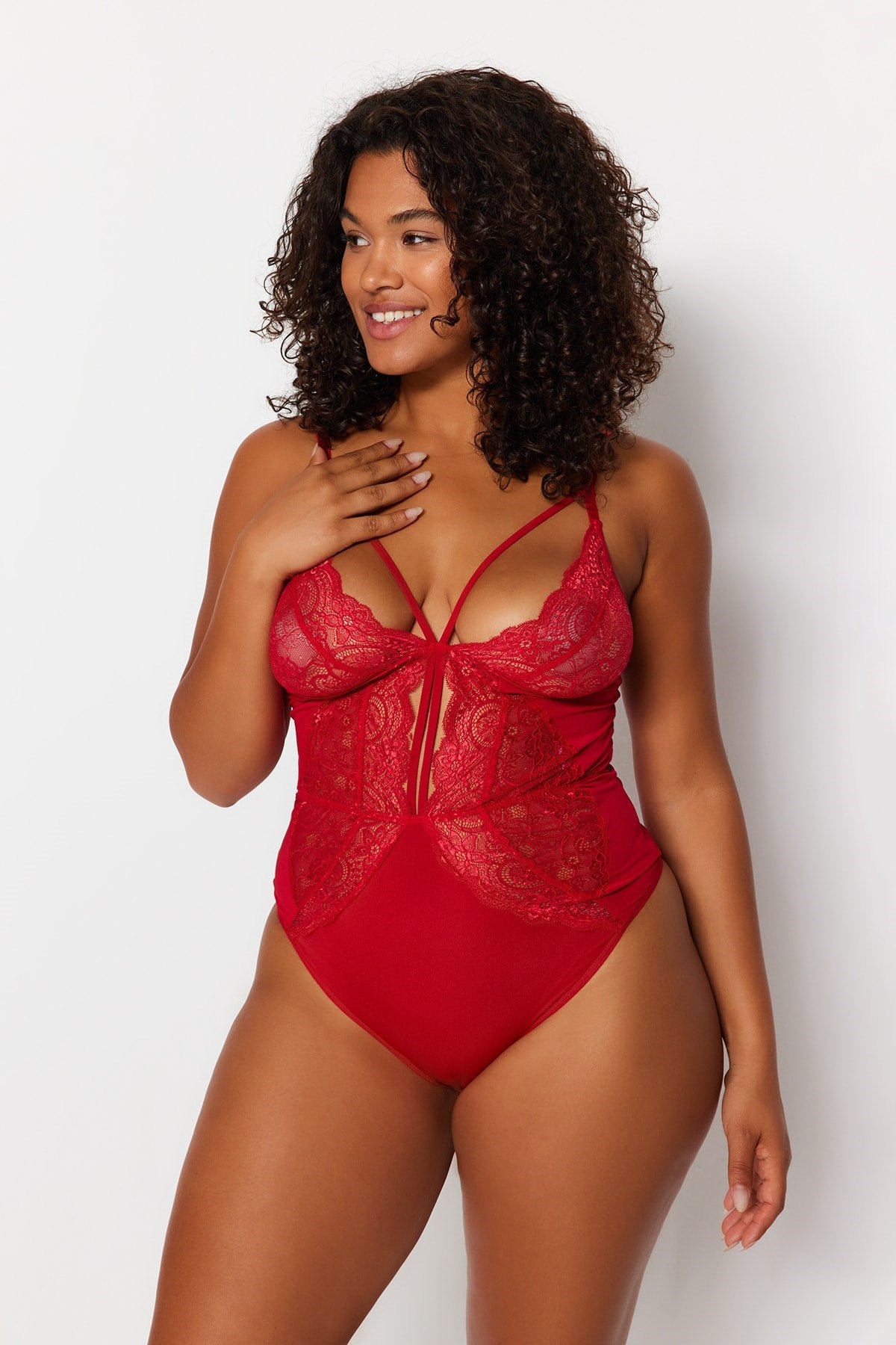 Red Lace Detailed Bodysuit Tbbss23cs00000