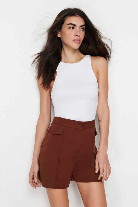 Brown Pocket Flap Ribbed Detail Woven Shorts Twoss24sr00036