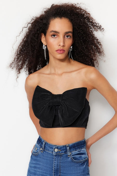 Black Crop Knitted Textured Bustier Tprss23bs00082