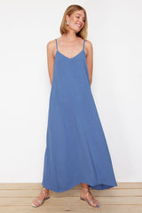 Indigo Plain Straight Cut Woven Dress Twoss24el00995