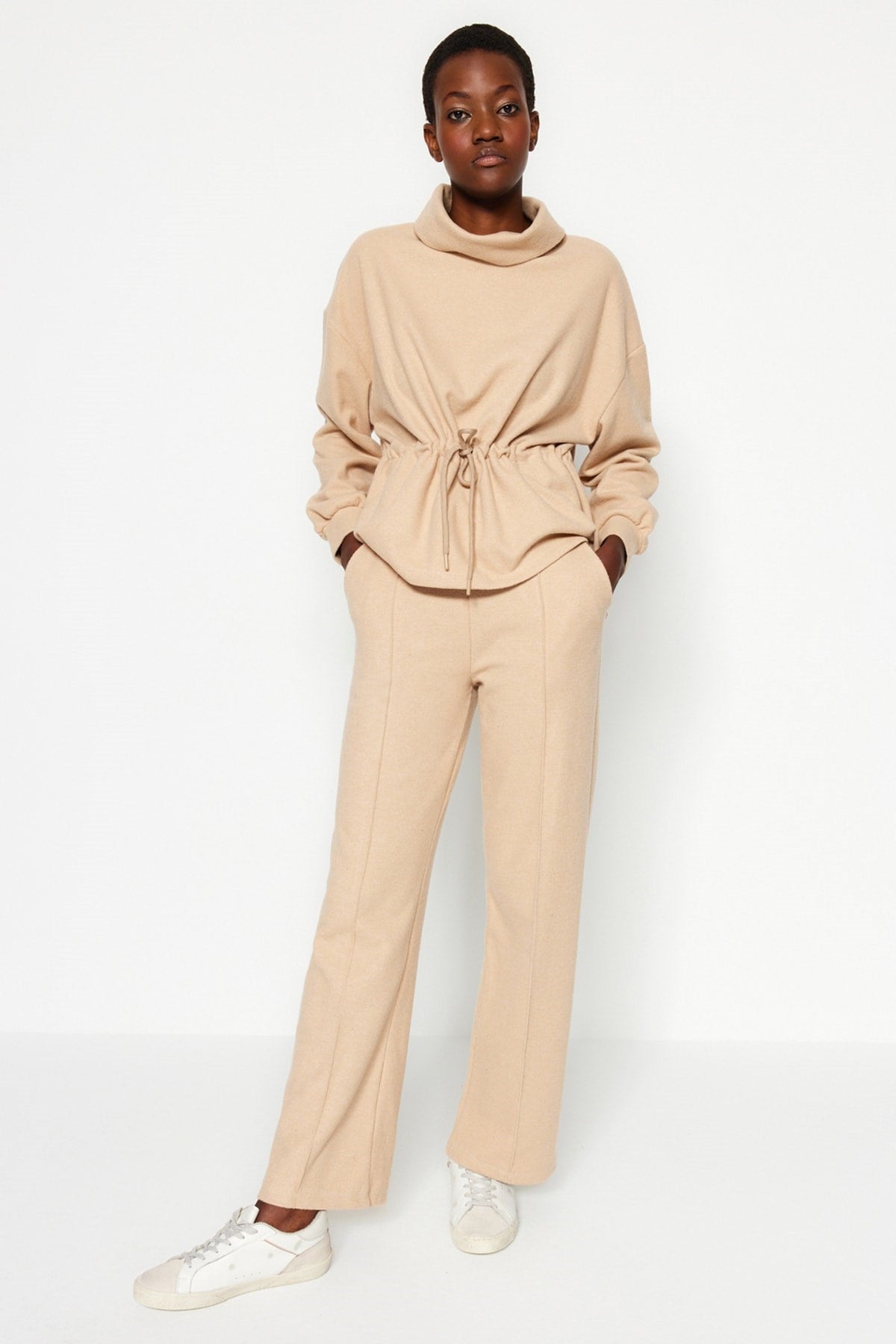 Beige Thessaloniki Fabric Rib Detailed Pockets Wide Straight/plain Knitted Sweatpants Twoaw24ea00021