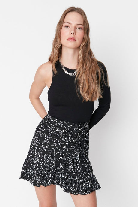 Black Printed Flounce High Waist Mini Flexible Knit Skirt Twoss21et0010