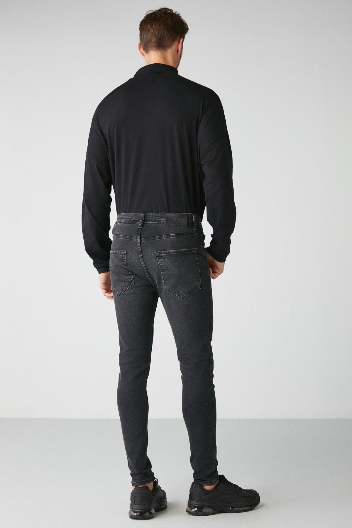 Loose Relaxed Skinny Gray Jeans Fair01092022