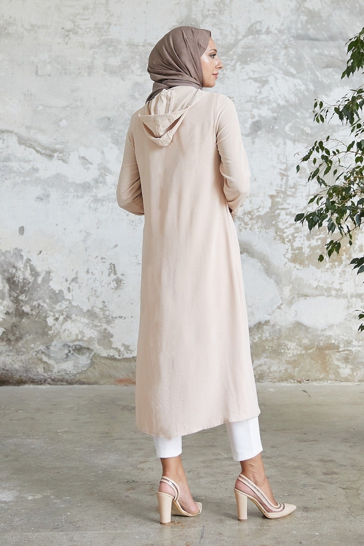 Lure Hooded Abaya - Beige Ms00ant99119