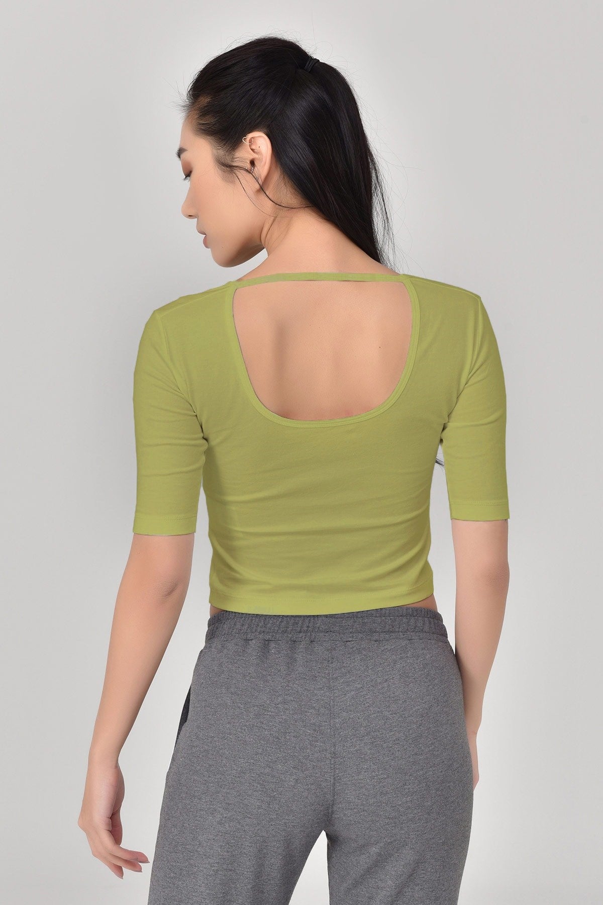 Women's Powder V Neck Back Detailed Half Sleeve Cotton Yoga T-shirt 8105 Tb20wy19s8105-1