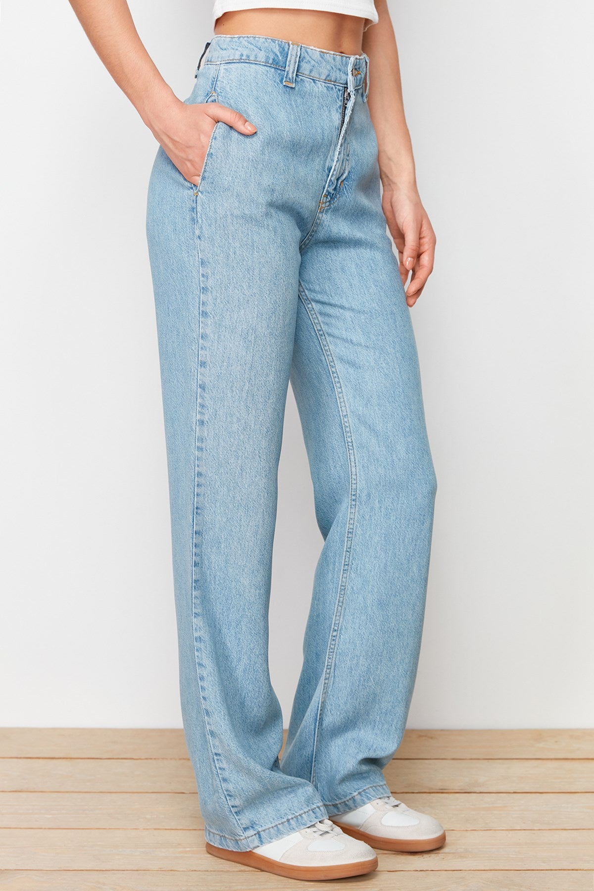 Blue 100% Tencel™ Pocket Detailed High Waist Wide Leg Jeans Twoss24je00201