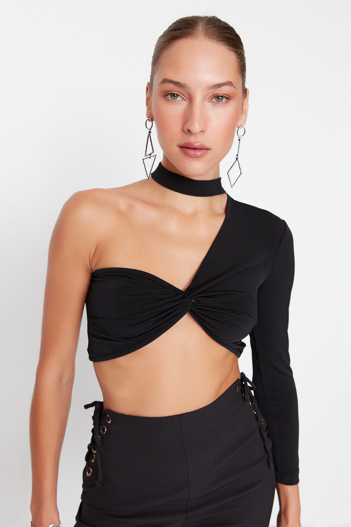 Black Crop Knitted Bustier Tpraw23bs00054