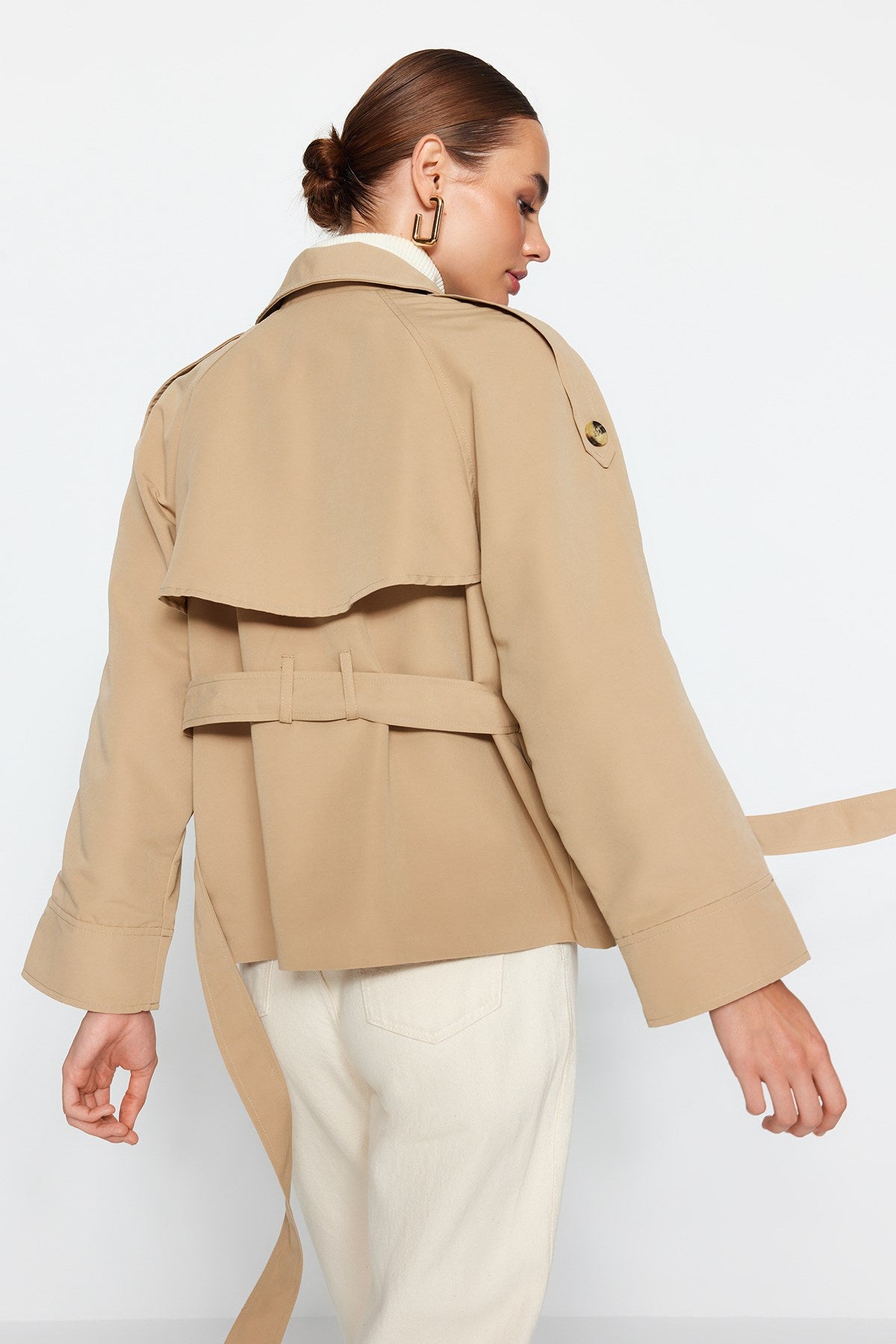 Beige Oversize Wide Cut Belted Trench Coat Twoaw24tr00011