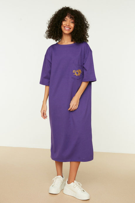 Purple Embroidered Relaxed/casual Cut Crew Neck Midi Knitted Dress Twoss21el0175