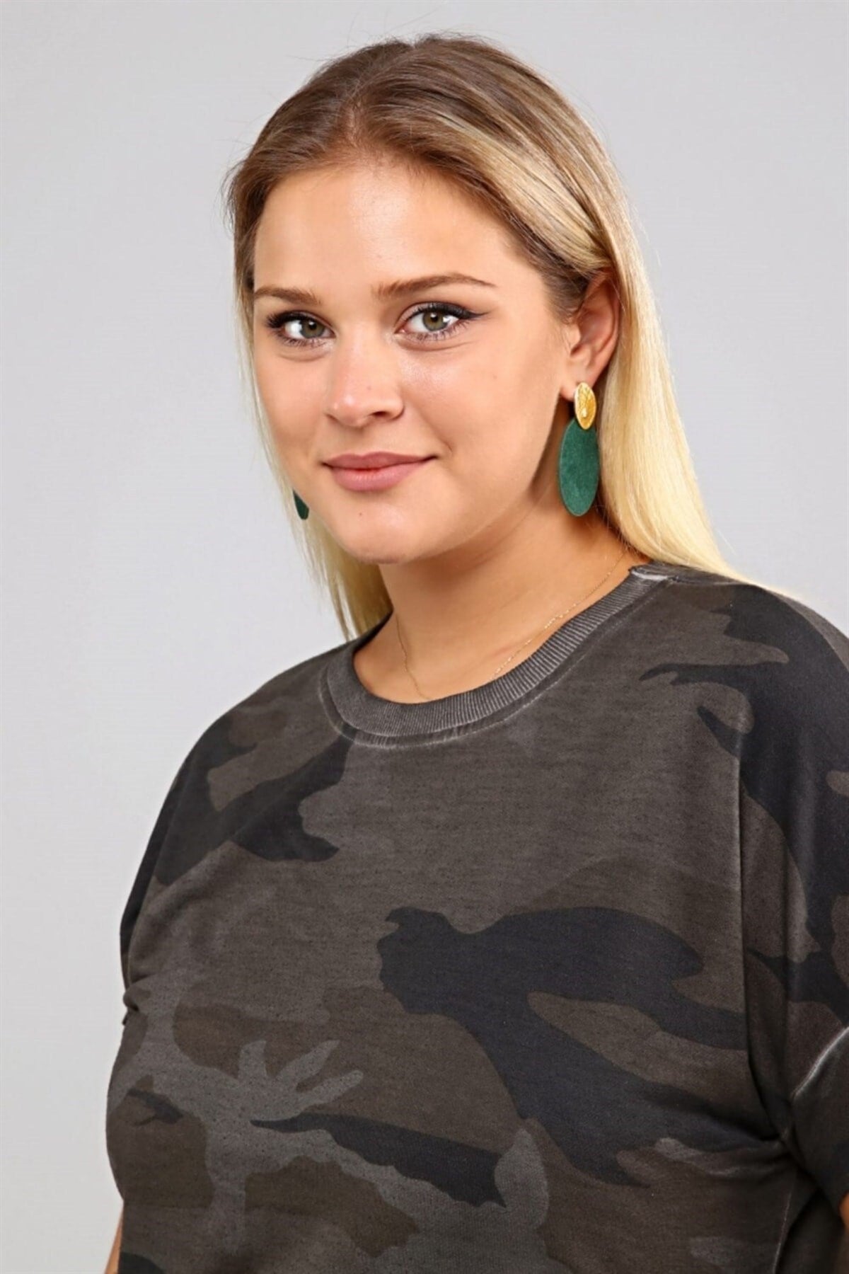 Camouflage Printed Sides Slit Oil Wash Tshirt-anthracite Sea-ts2151