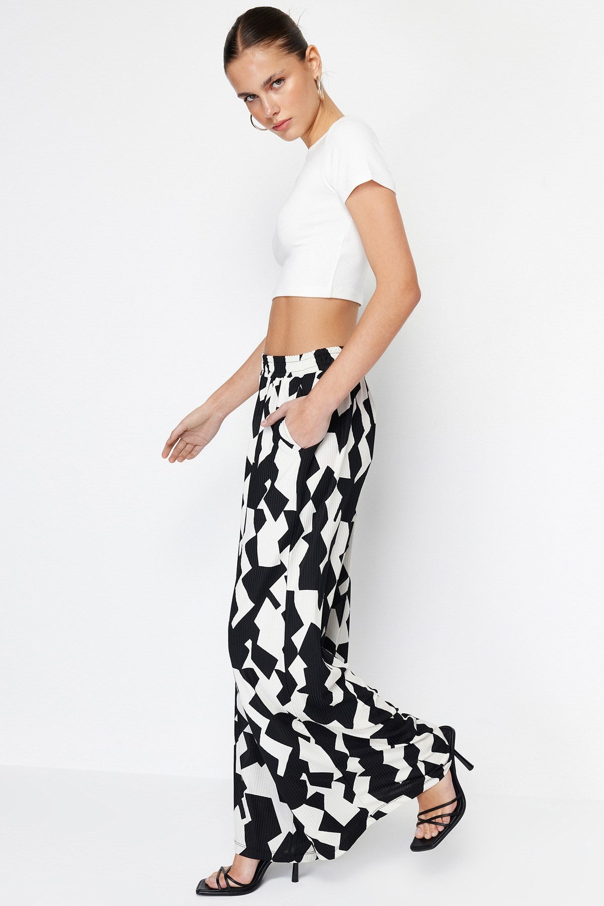 Multi Color Geometric Pattern Wide Leg Ribbed Stretch Pants Twoss24pl00075