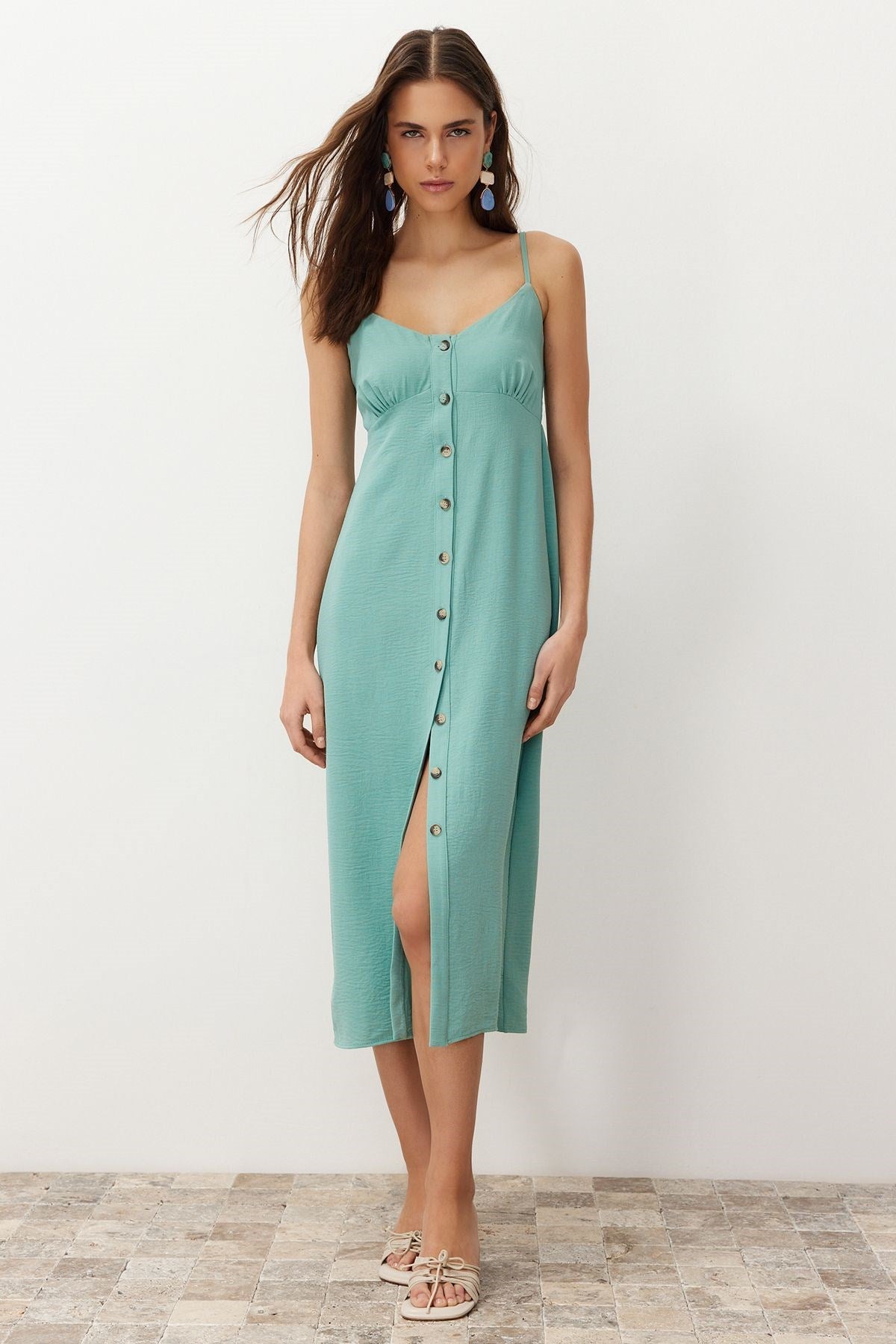 Mint Plain Cut Button Detailed Midi Woven Dress Twoss24el00505