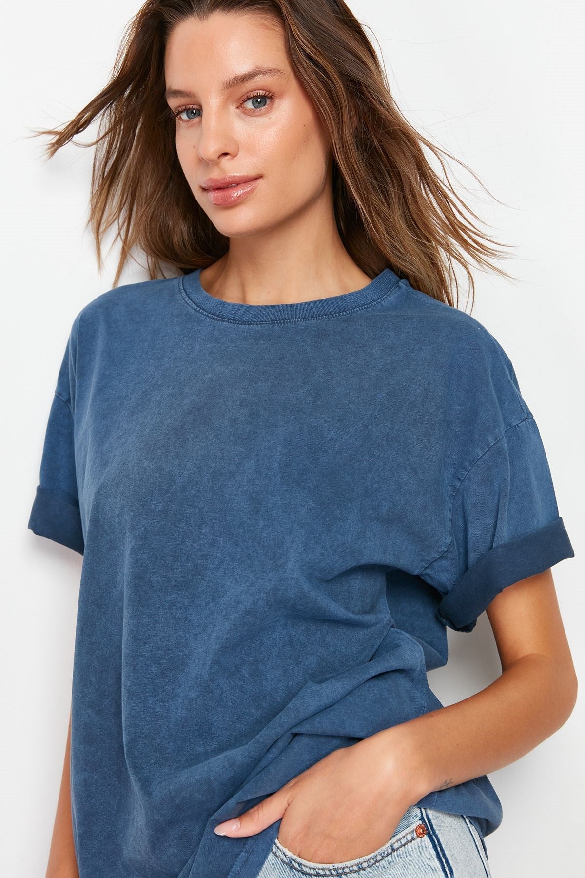 Indigo 100% Cotton Pale Effect Back Printed Oversize Turtleneck Knit T-shirt Twoss23ts00111