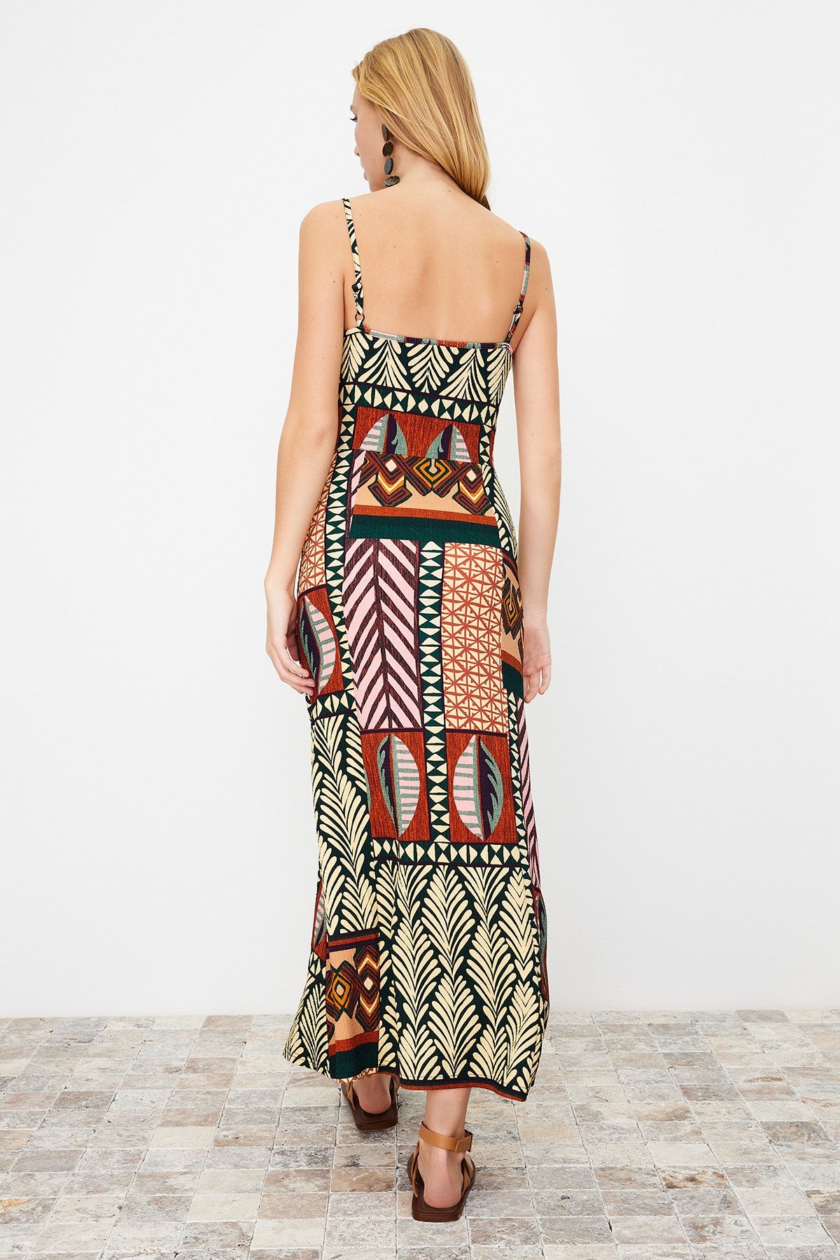 Multicolor Printed Strappy Dusty/textured Knitted Midi Dress Twoss24el00401