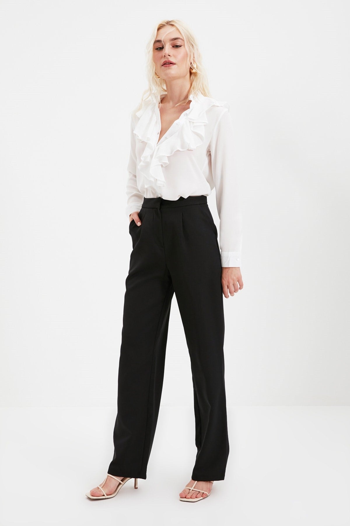 Black Straight Cut Wide Leg Pleated Woven Pants Twoss21pl0155