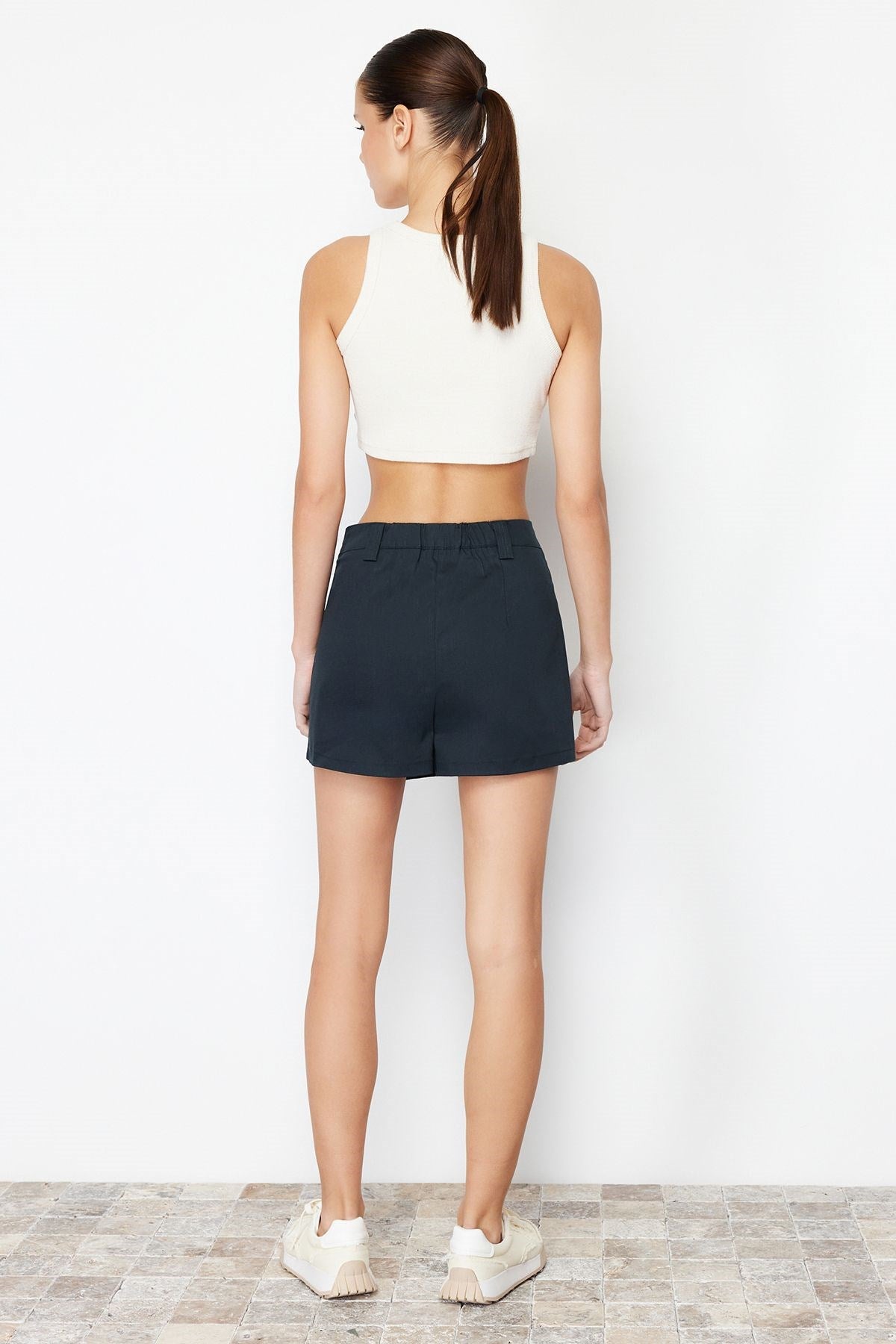 Navy Blue Pocket Detailed Woven Shorts Skirt Twoss23sr00320