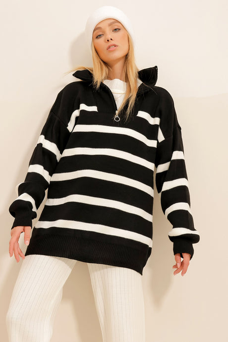 Women's Ecru Zipper Striped Knitwear Winter Sweater Alc-x11055