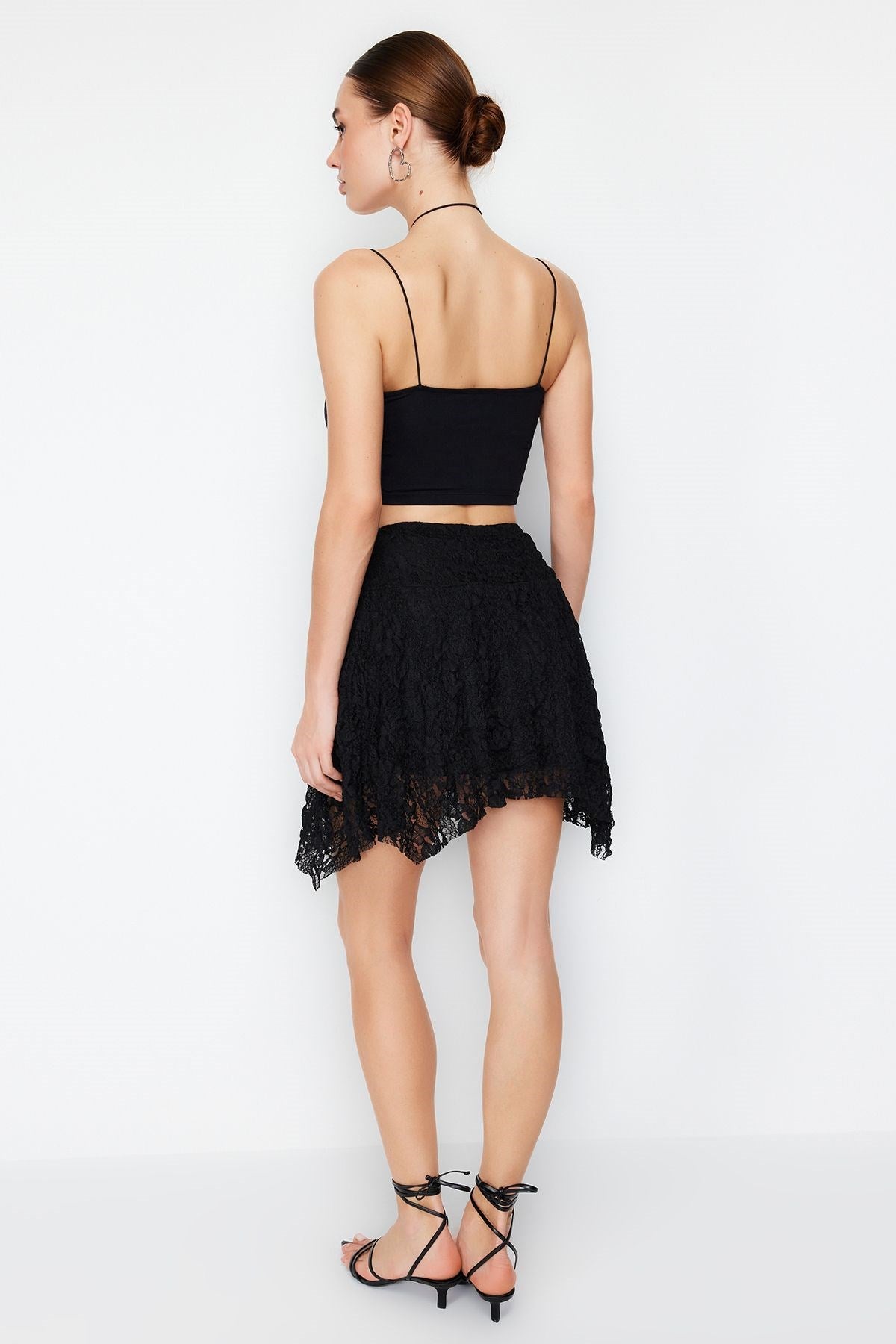 Black Asymmetric High Waist Lace Mini Knitted Skirt Twoss24et00087