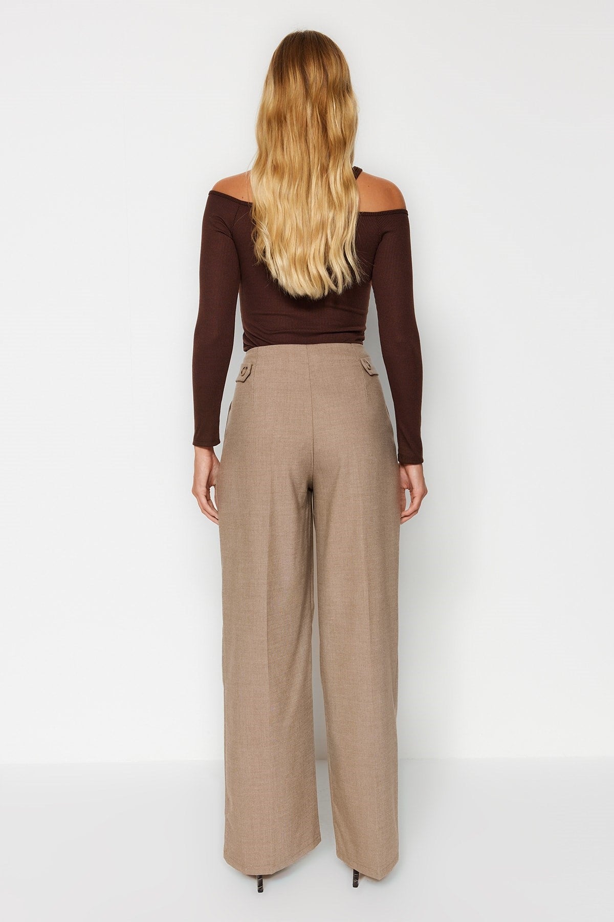 Beige Wide Leg/wide Leg Woven Pants Twoaw24pl00129