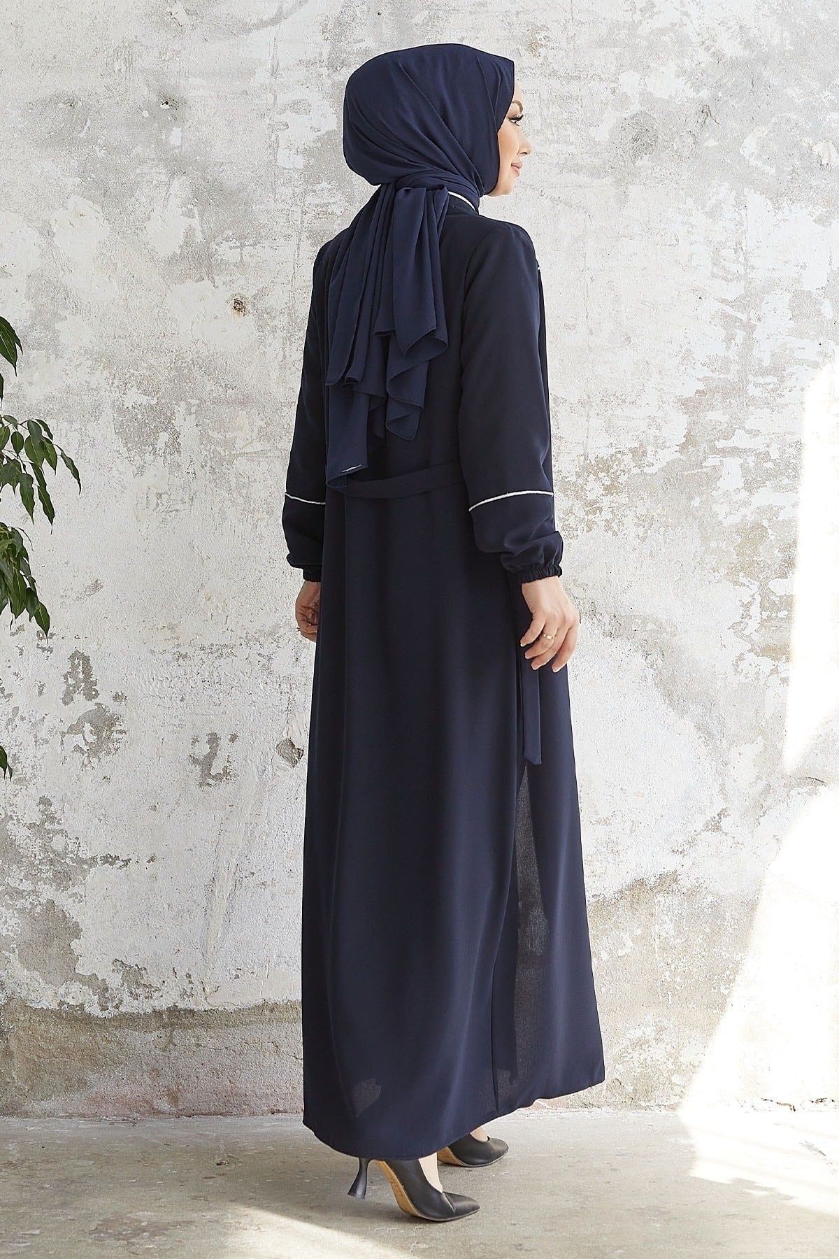 Milena Biye Detail Belted Abaya - Plum Ms00tz7035