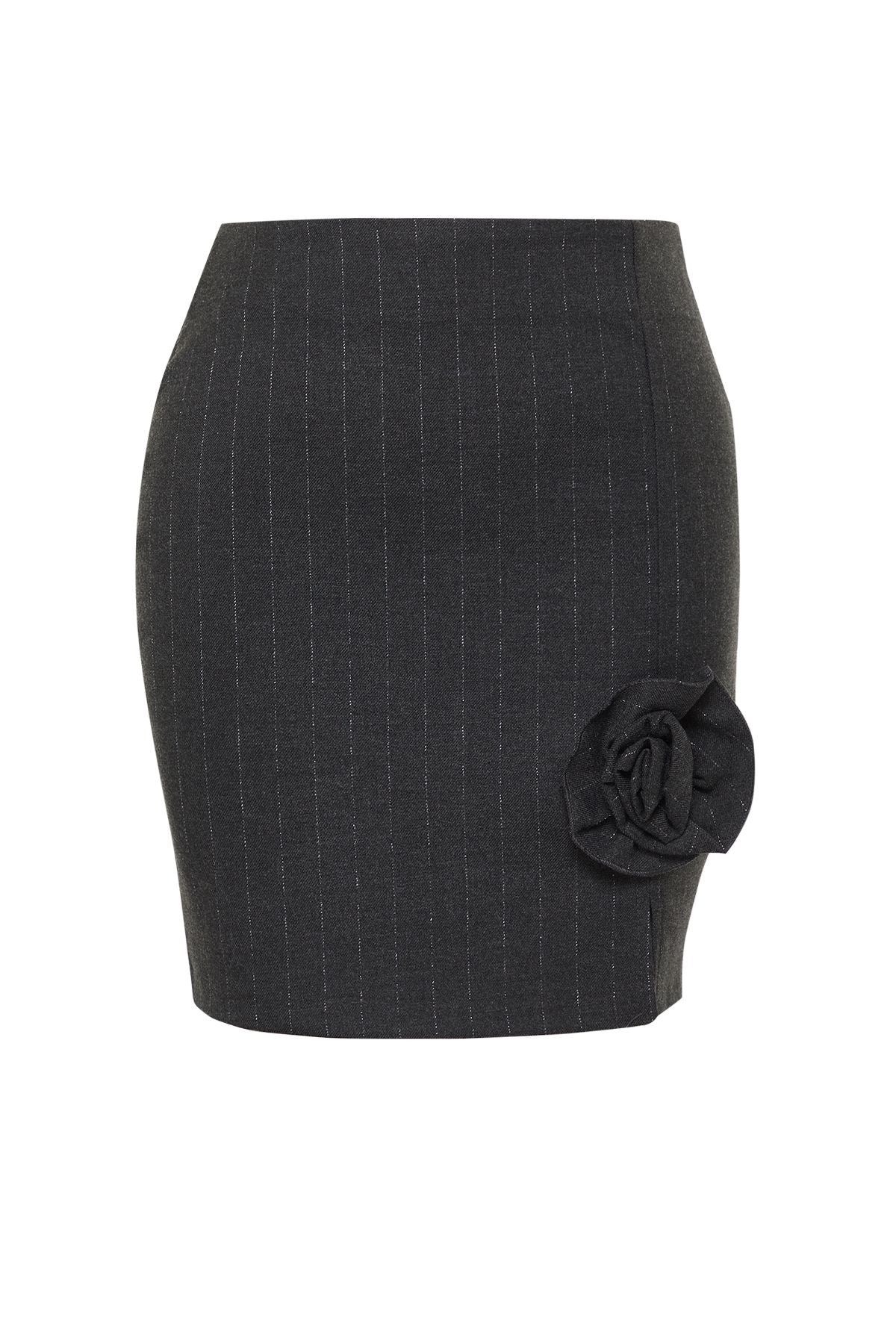 Anthracite Rose Detailed Striped Mini Skirt Tprss24et00003