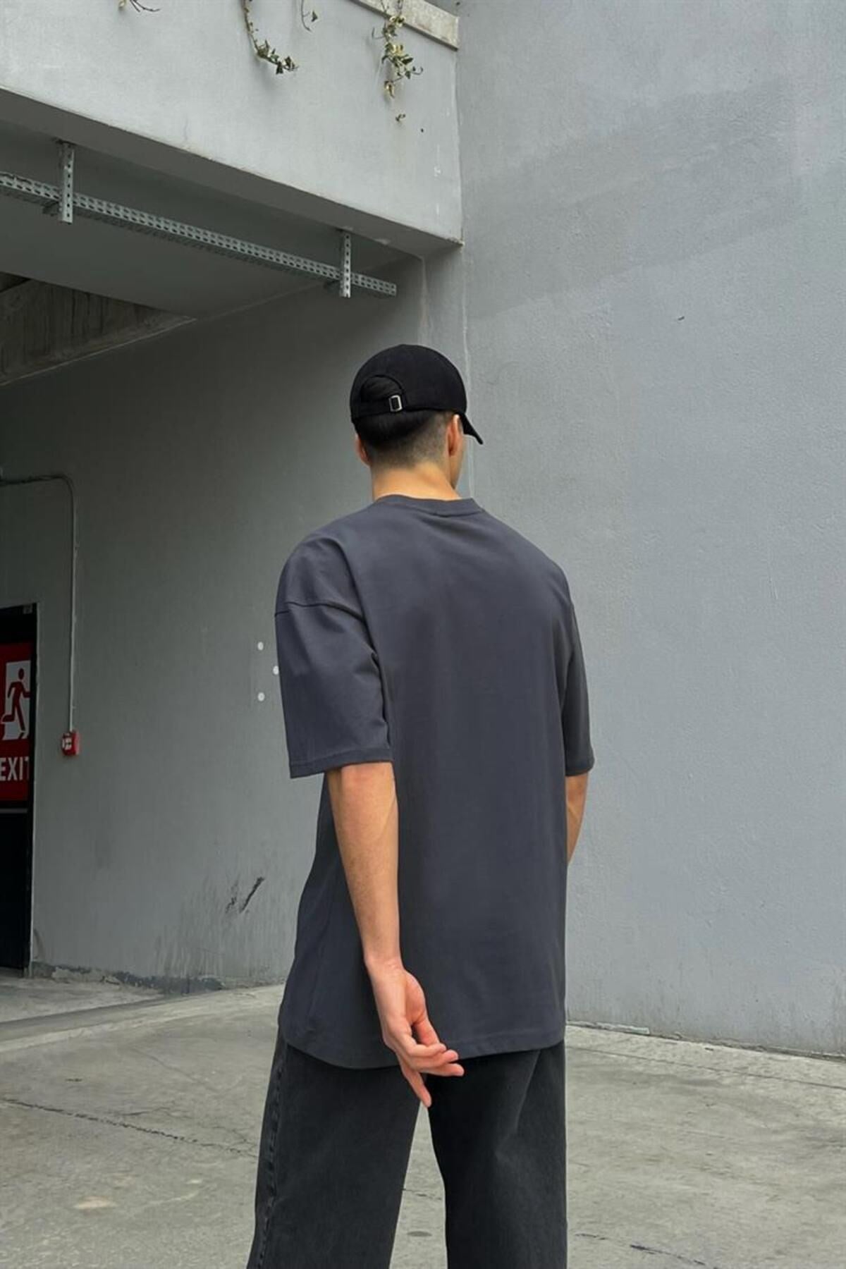 Brooklyn Printed Anthracite Oversize T-shirt Flaw-009-005-068