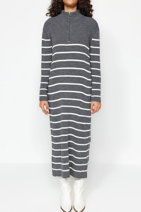 Black Striped Zipper Detailed Knitwear Dress Tctaw24eb00019