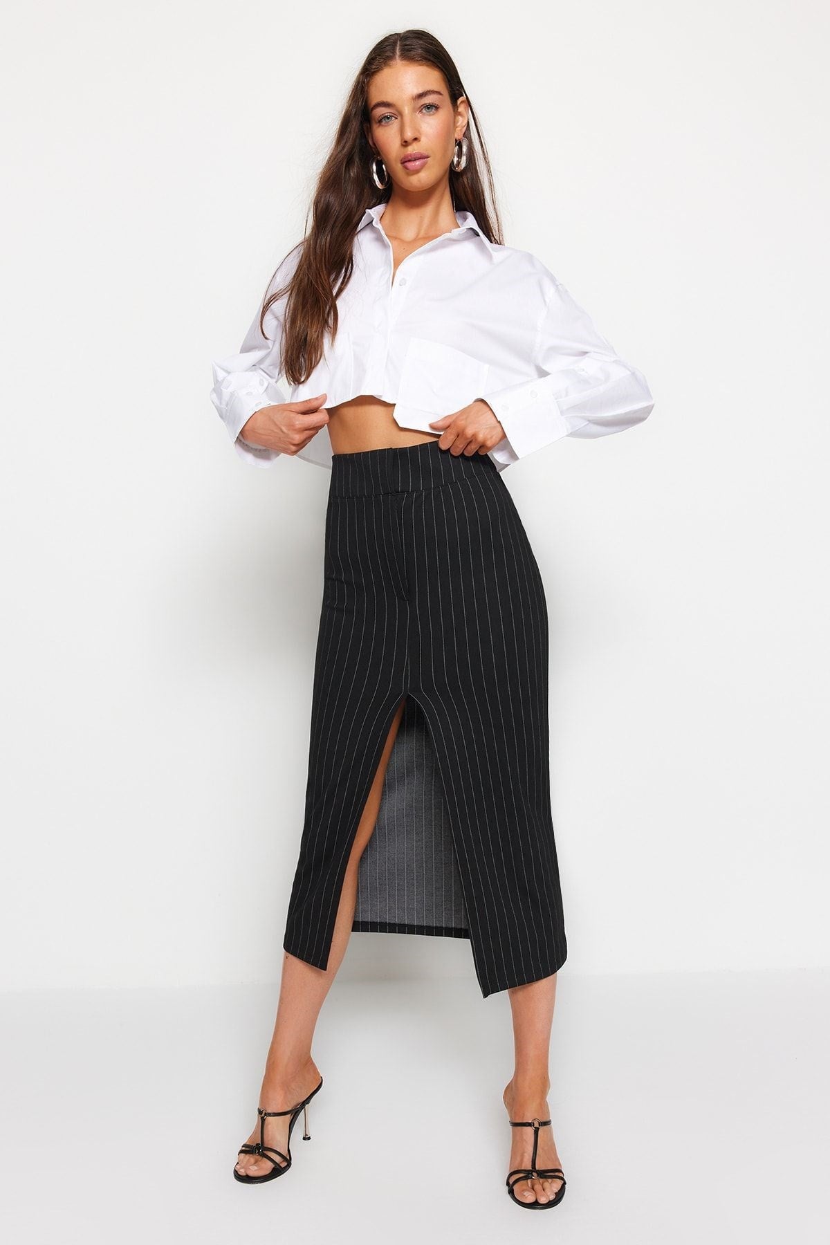 Black Striped Slit Detailed High Waist Maxi Knitted Skirt Twoss23et00376