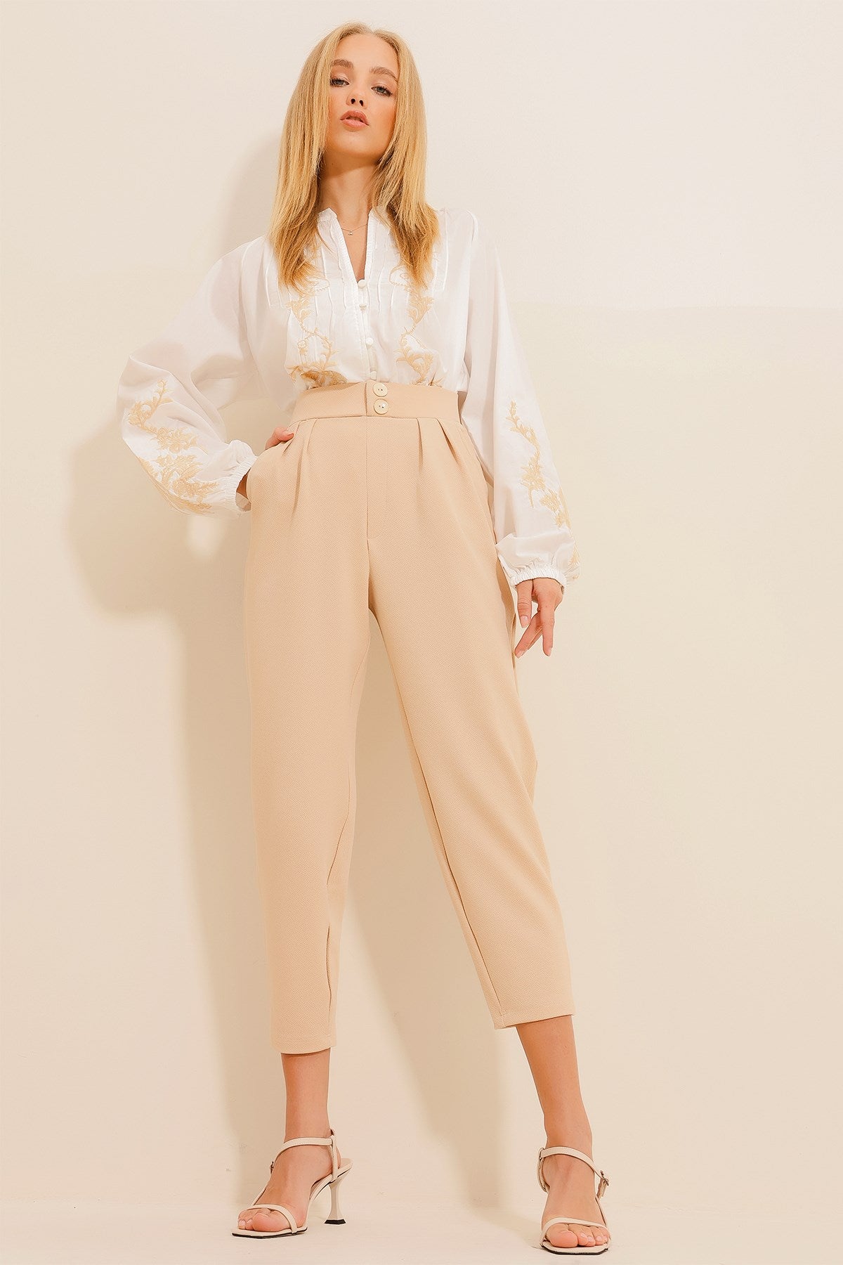 Women's Coffee High Waist Carrot Pants Alc-x11148