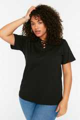 Black Knitted Collar Detailed T-shirt Tbbss22ts1027