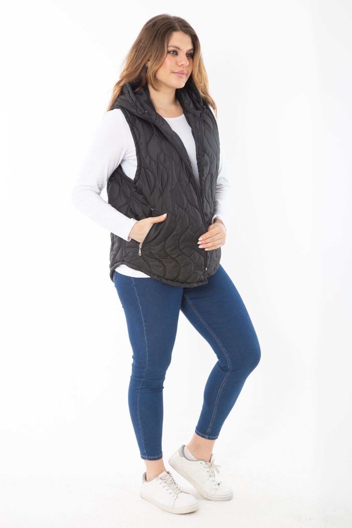 Women's Plus Size Black Front And Pocket Zipper Hooded Lined Quilted Vest 65n37282