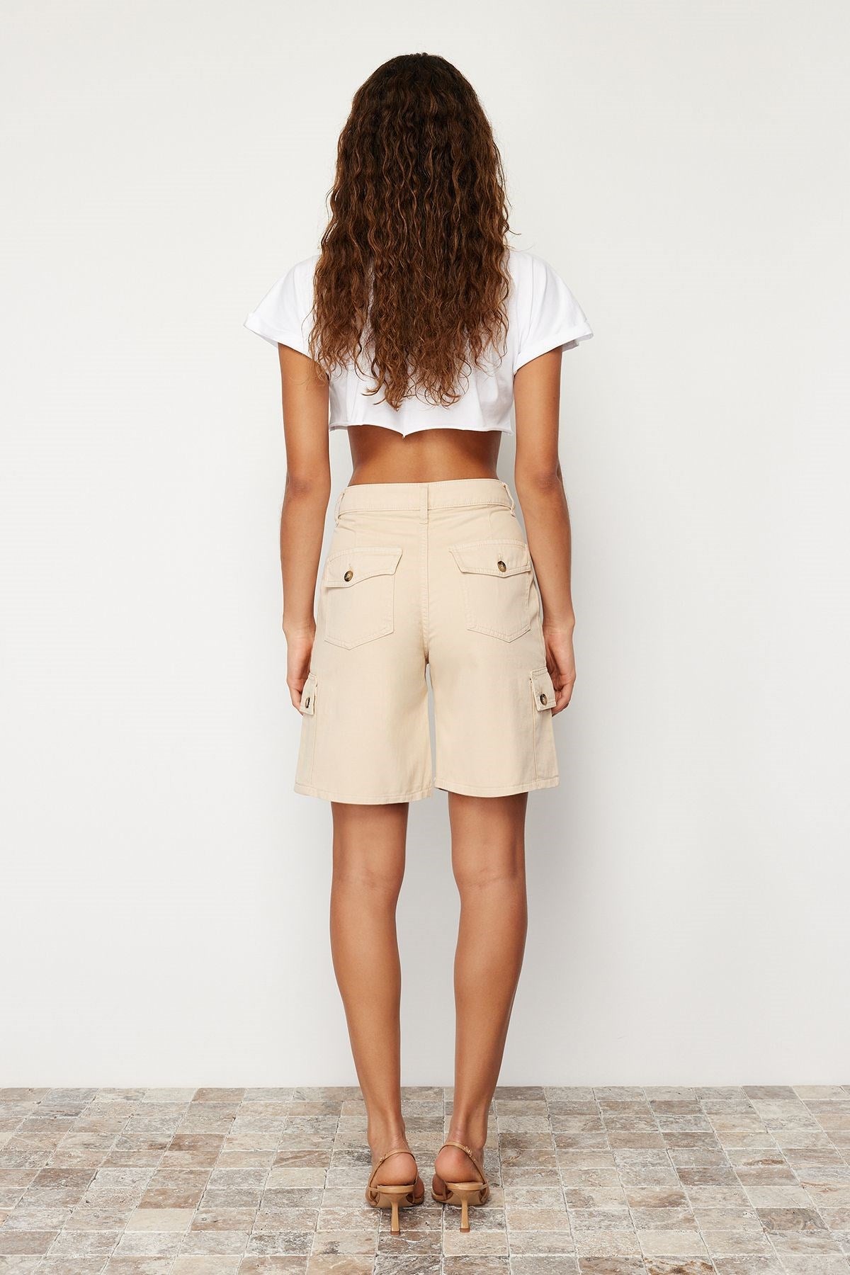 Beige Cargo Pocket Shorts & Bermuda Twoss24sr00025