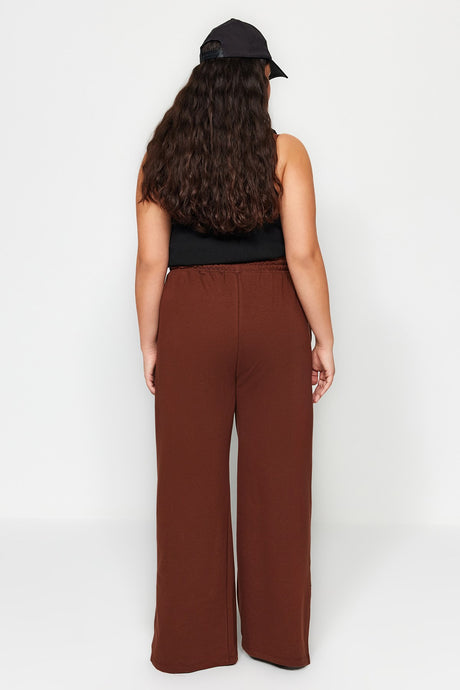 Brown Slit Detail Thin Knit Sweatpants Tbbaw24aj00006