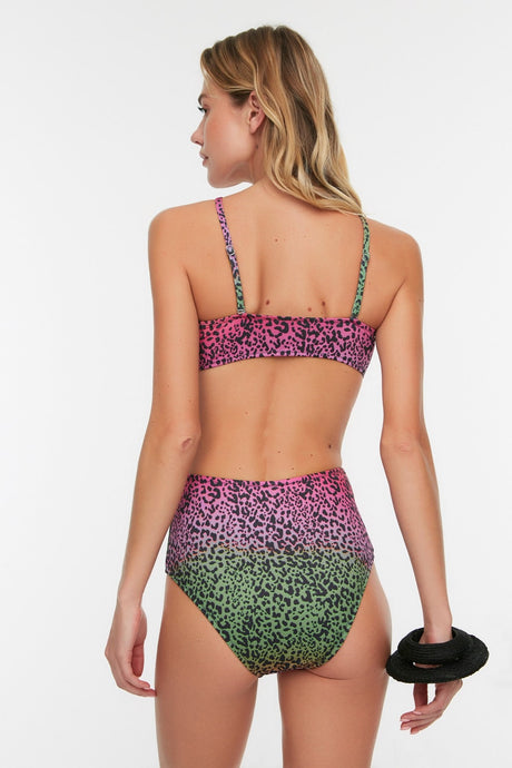 Animal Print Cut Out Detailed Swimsuit Tbess22ma0212