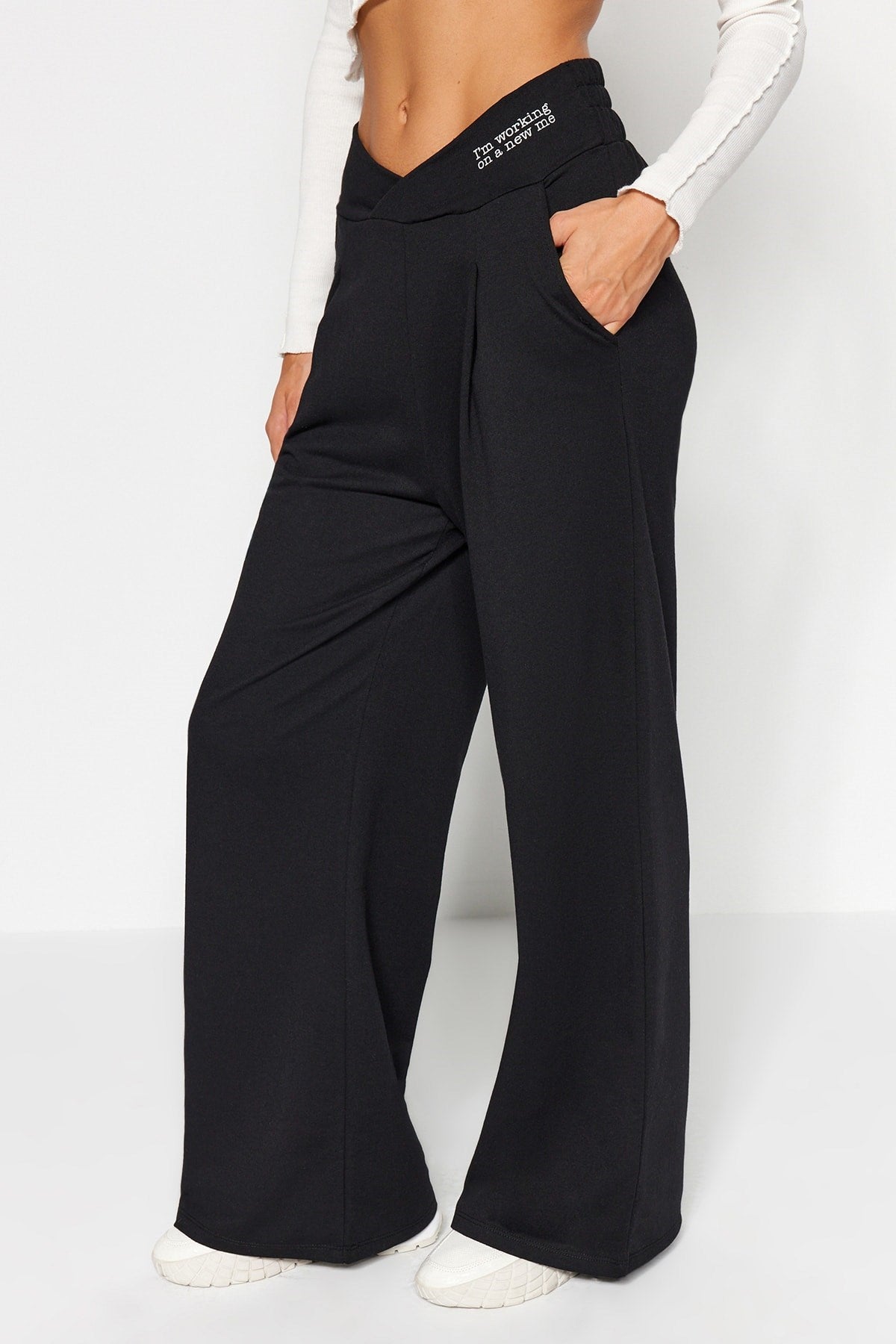 Black Print Detailed Wide Leg/casual Cut Asymmetrical Waist Knit Pants Twoaw23pl00389