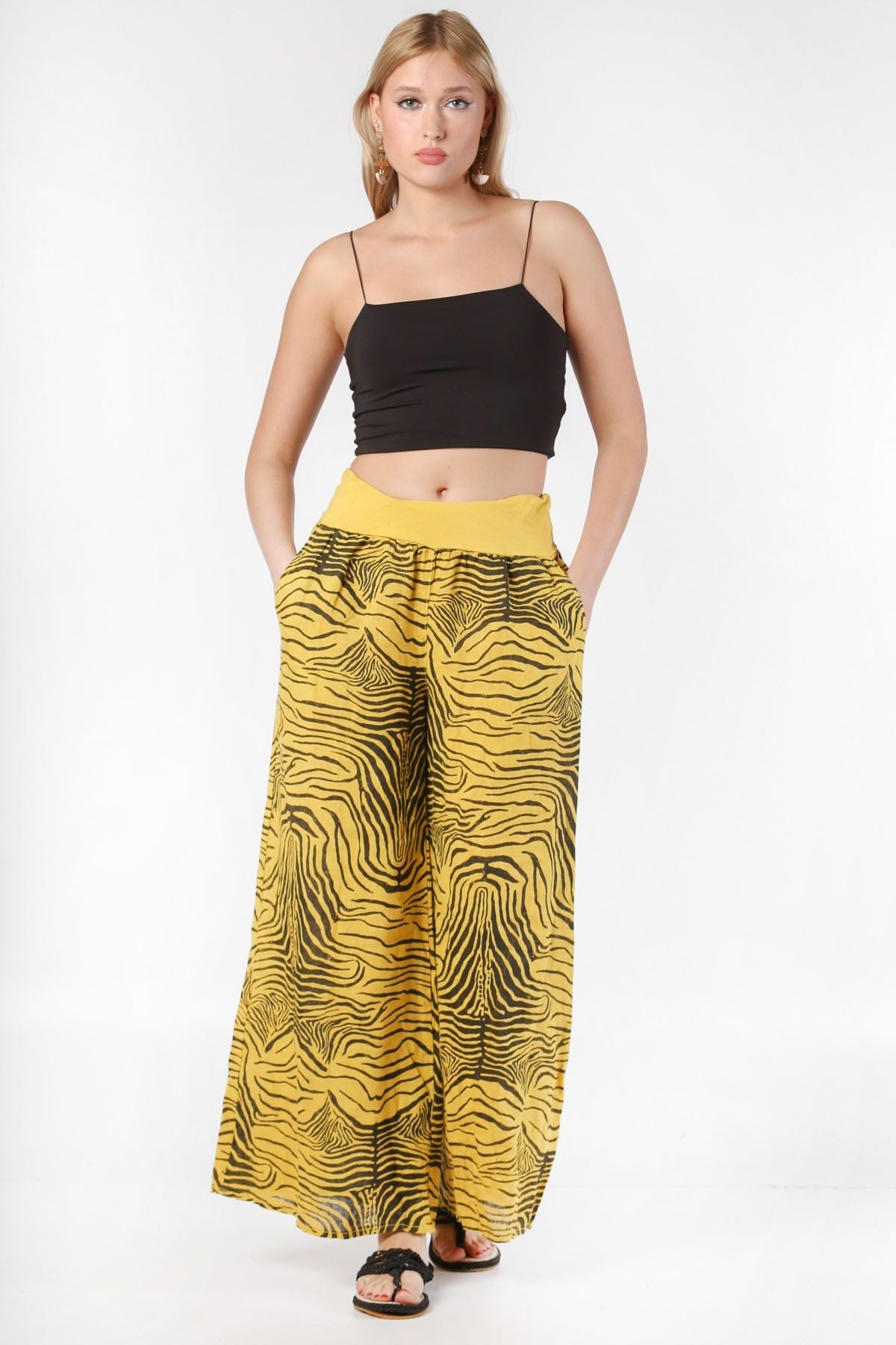 Italian Black And White Zebra Pattern Elastic Waist Linen. Woven Pants M10060000pn98340