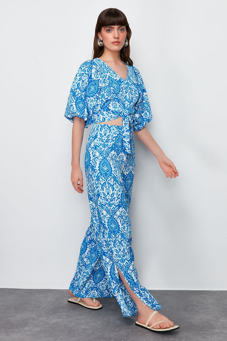 Blue Printed V Neck Balloon Sleeve Relaxed/casual Cut Textured Flexible Knitted Bottom-top Suit Twos