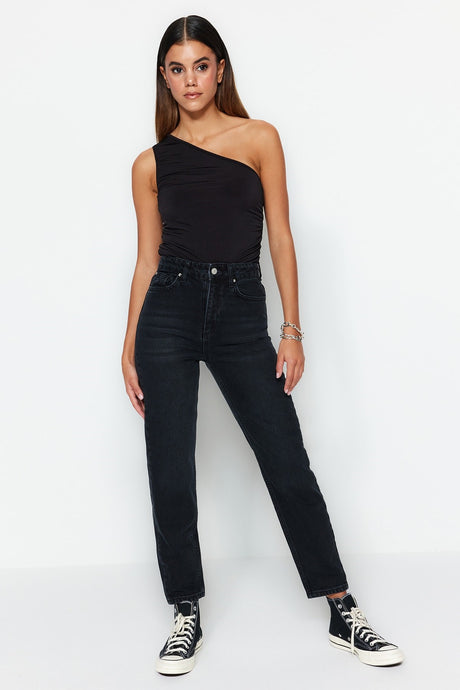 Black High Waist Mom Jeans Twoss23je00085