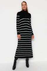 Black Striped Zipper Detailed Knitwear Dress Tctaw24eb00019