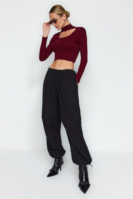 Burgundy Crop Stand-up Collar Knitwear Sweater Twoaw24kz01206