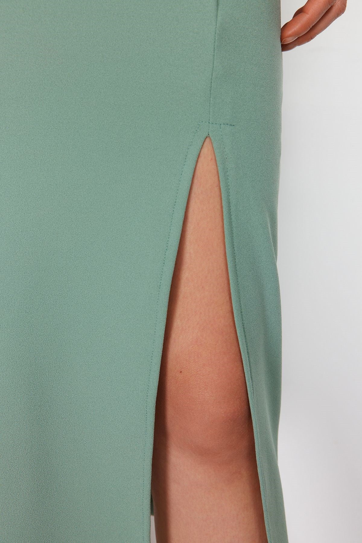 Mint Fitted/body-fitting Slit Square Neckline Flexible Knit Midi Pencil Dress Twoss24el00679