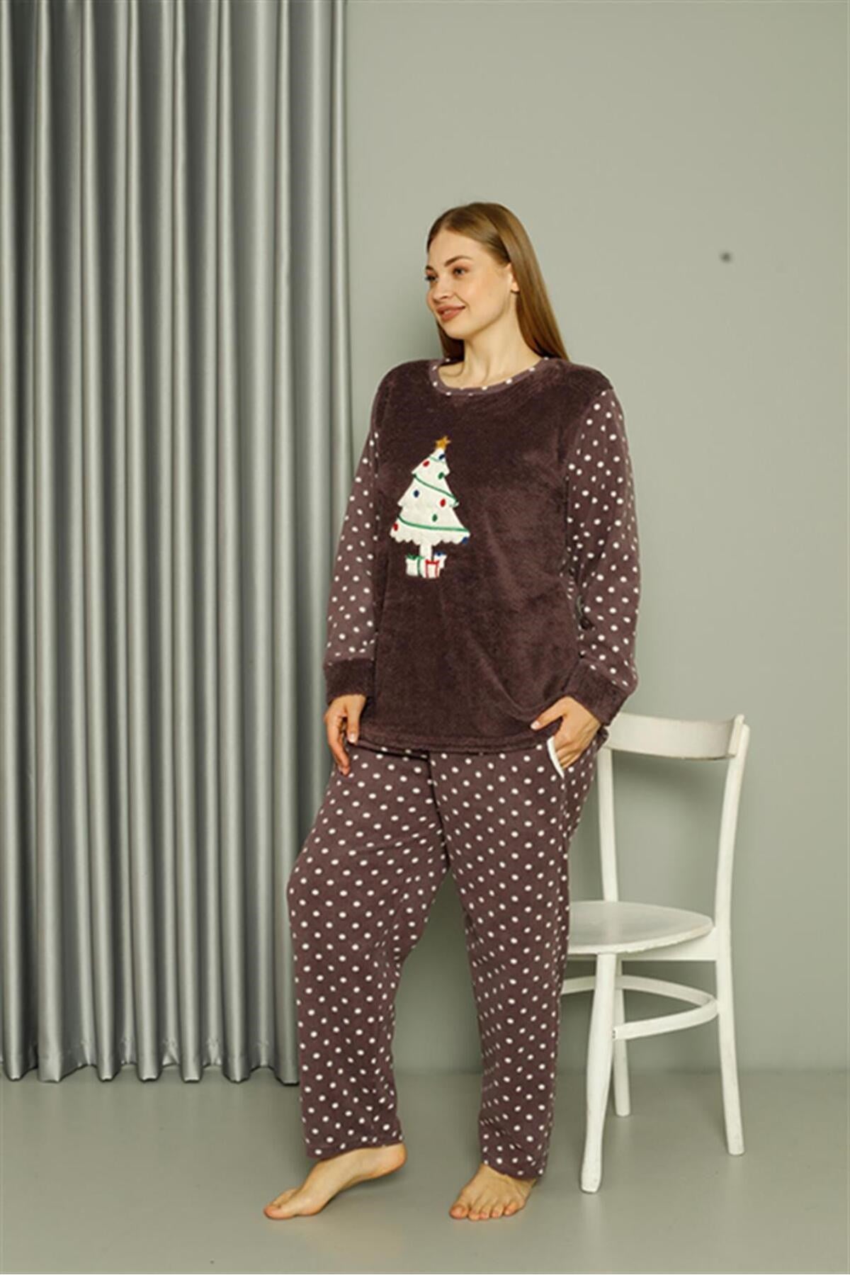 Welsoft Fleece Women's Plus Size Emerald Pajama Set 808048