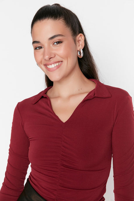 Burgundy Slim Ruffle Polo Neck Stretch Knitted Blouse Twoaw23bz00249