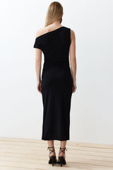 Black Fitted Bodysuit Boat Neckline Zero Sleeve Flexible Knitted Knitted Midi Pencil Dress Twoss24el