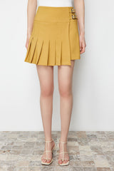 Camel Buckle Detailed Pleated Woven Shorts Skirt Twoss24sr00044